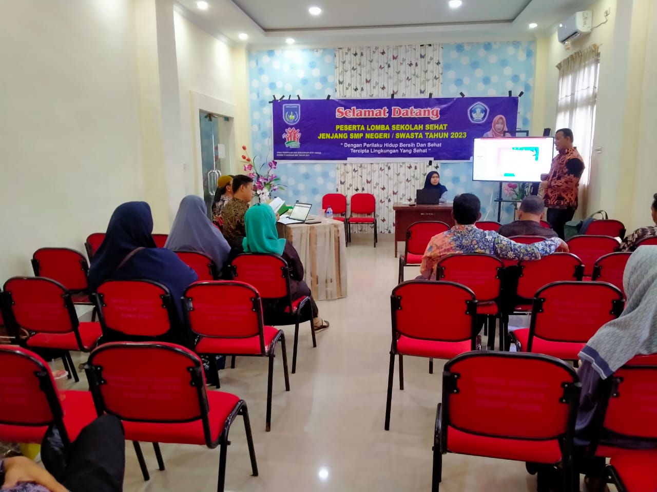 LOMBA SEKOLAH SEHAT